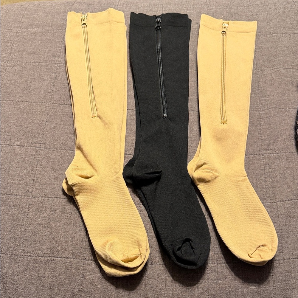 Stylish Zippered Black and Tan Women's Socks
